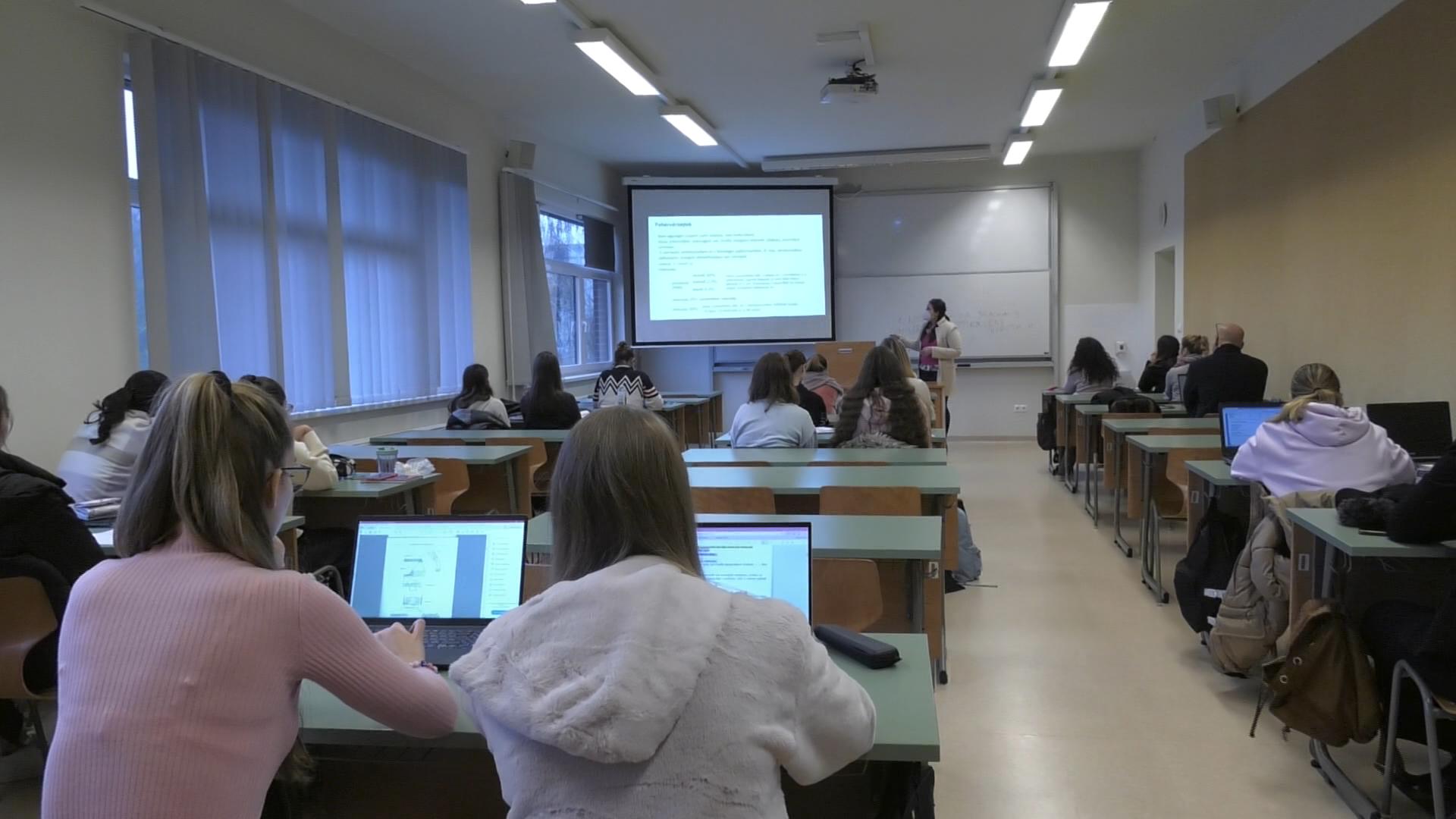 ELINDULT A PÓTFELVÉTELI